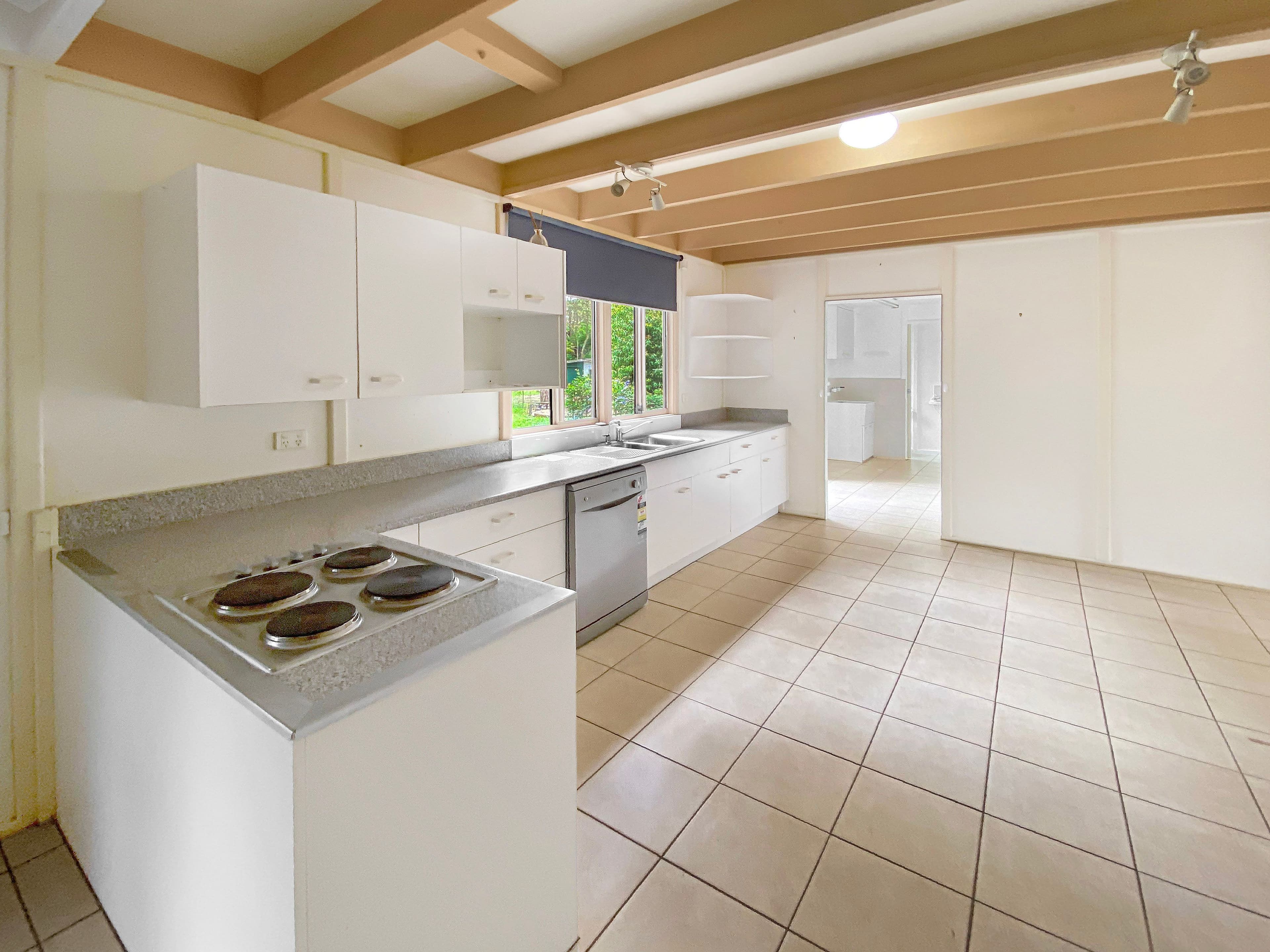 15 Storrs Road, Peachester QLD 4519, Peachester - Thumbnail 4