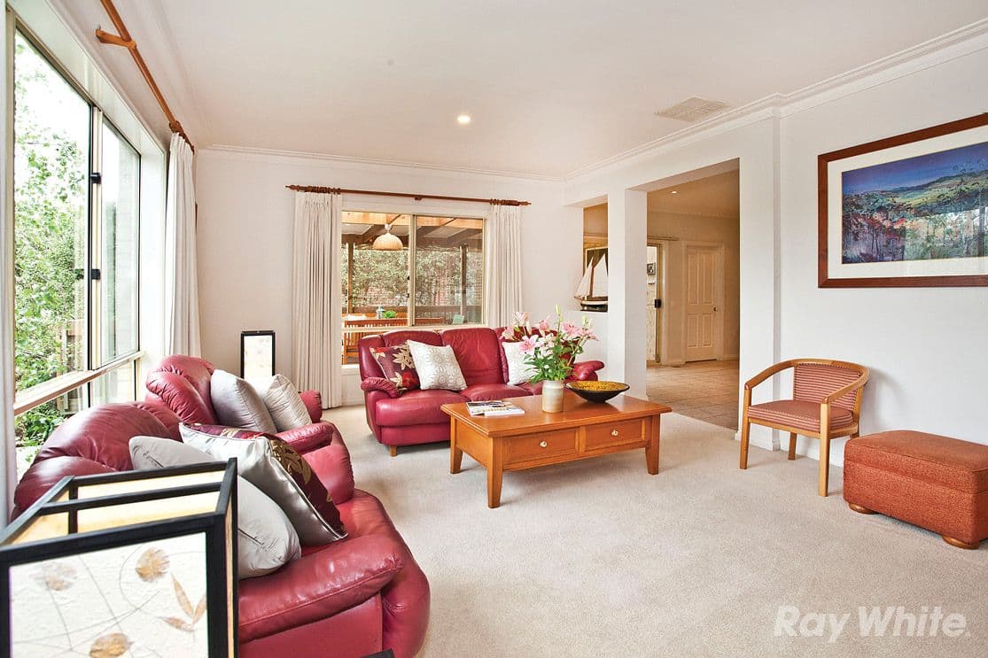 48 Stanley Road, VERMONT SOUTH VIC 3133, Vermont South - Thumbnail 4