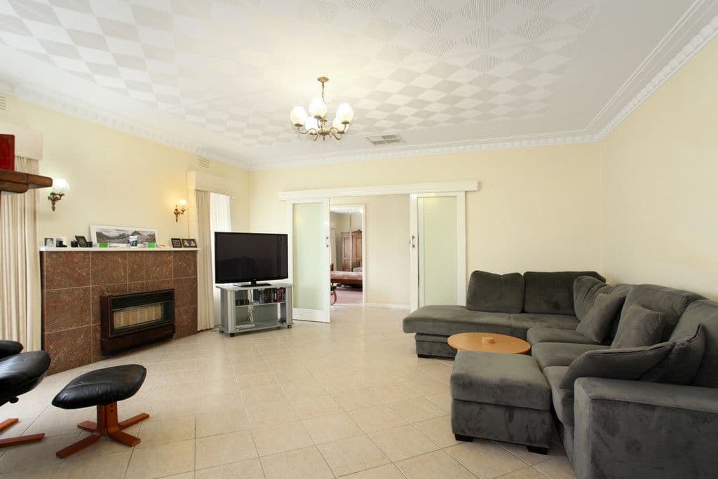 4 Sunshine Street, OAKLEIGH EAST VIC 3166, Oakleigh East - Thumbnail 3