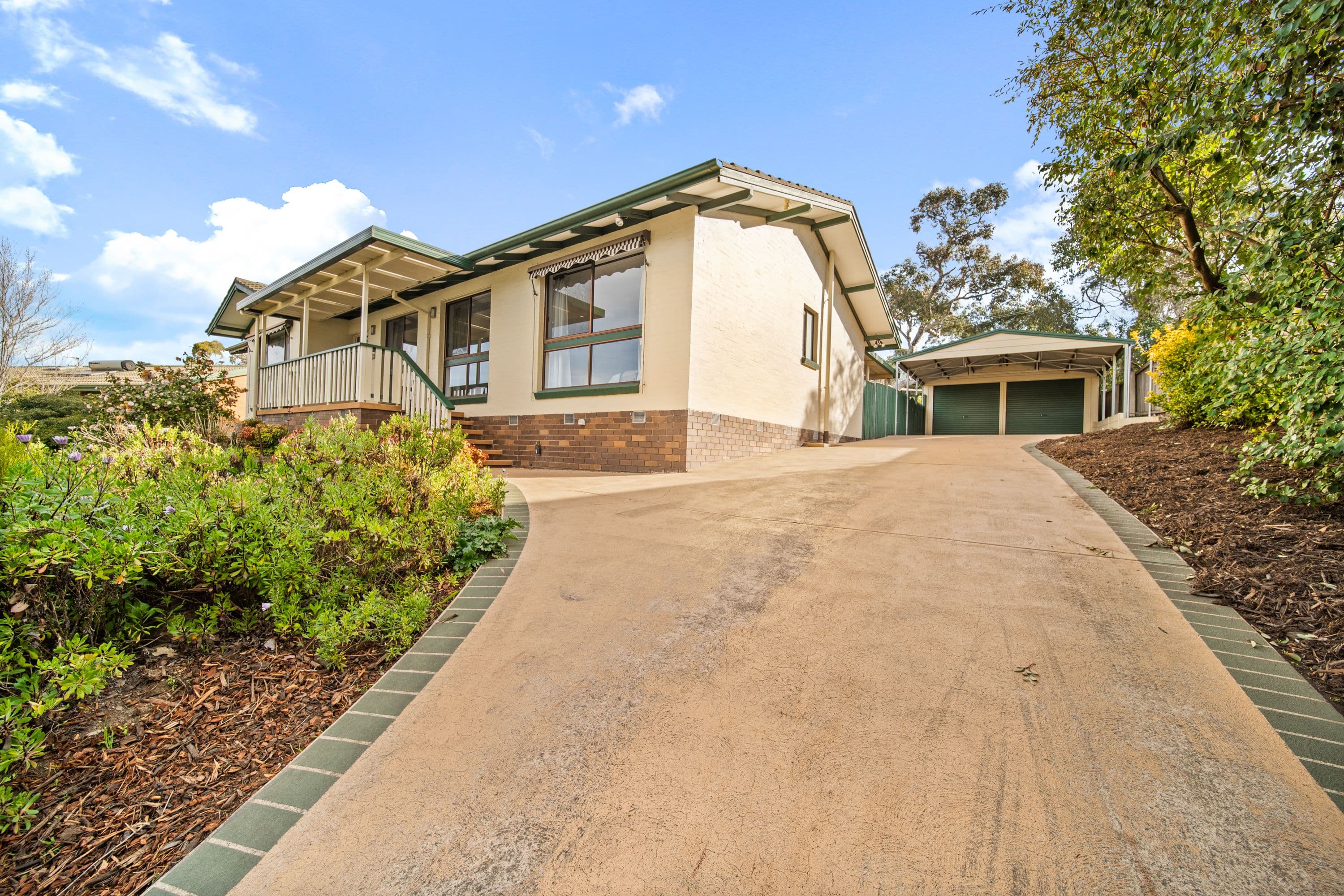 56 Southwell Street, Weetangera ACT 2614, Weetangera - Thumbnail 2