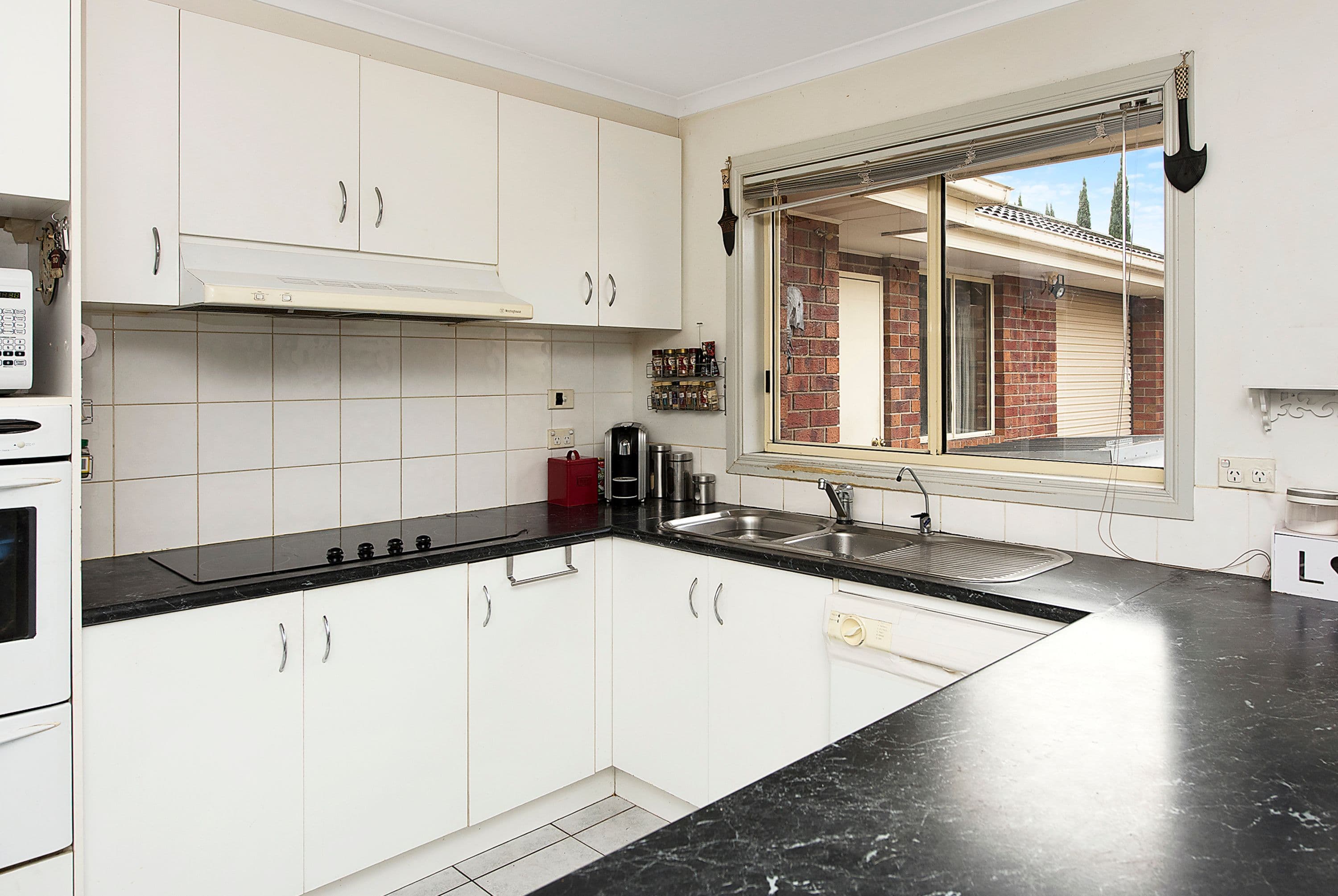 6 Astair Avenue, South Morang VIC 3752, South Morang - Thumbnail 4