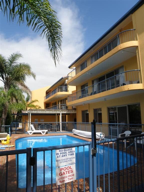 383  Esplanade, Torquay QLD 4655, Torquay - Thumbnail 2