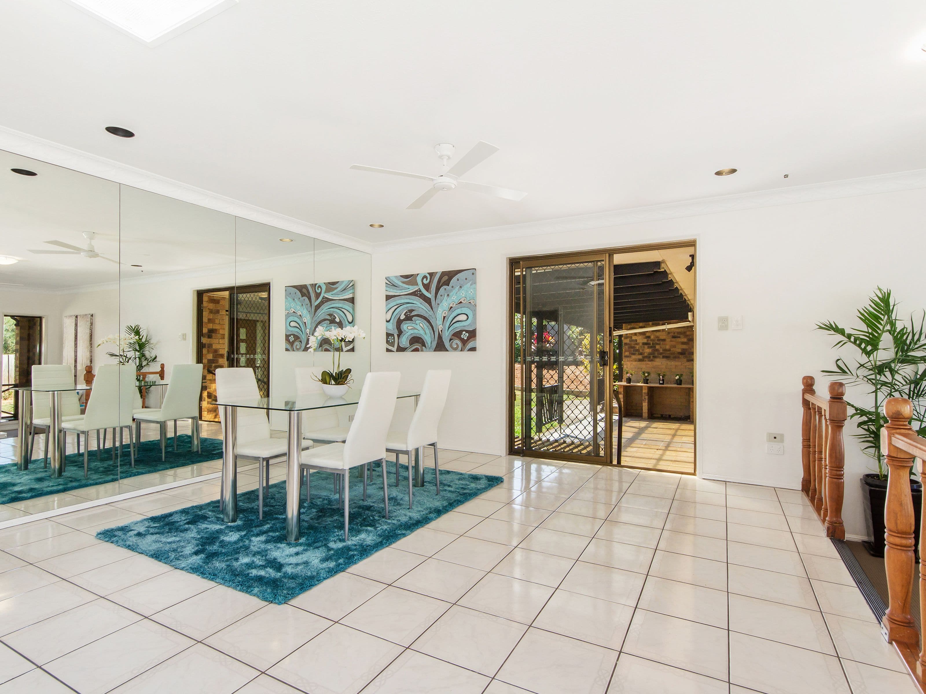 7 Farro Court, Carrara QLD 4211, Carrara - Thumbnail 2