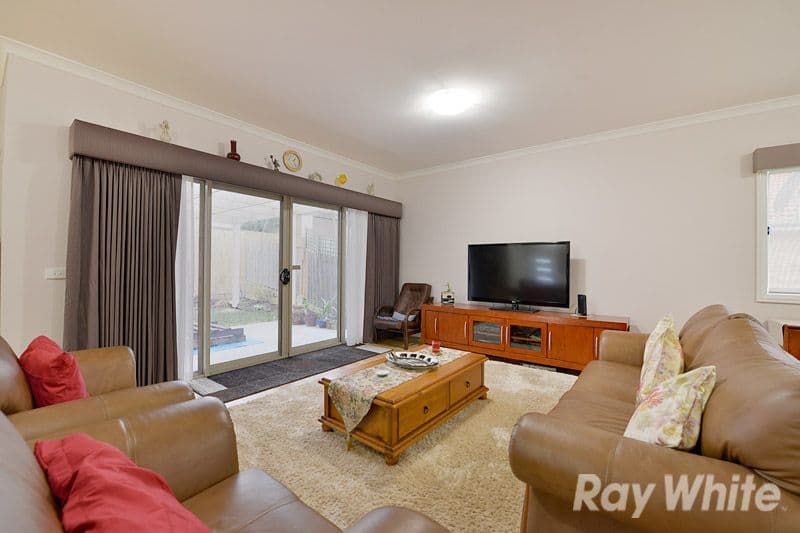 48 Tulip Crescent, BORONIA VIC 3155, Boronia - Thumbnail 3