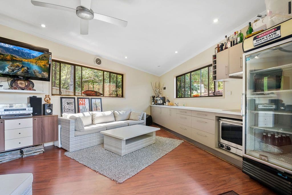 26 Lucania Street, Currumbin Waters QLD 4223, Currumbin Waters - Thumbnail 7