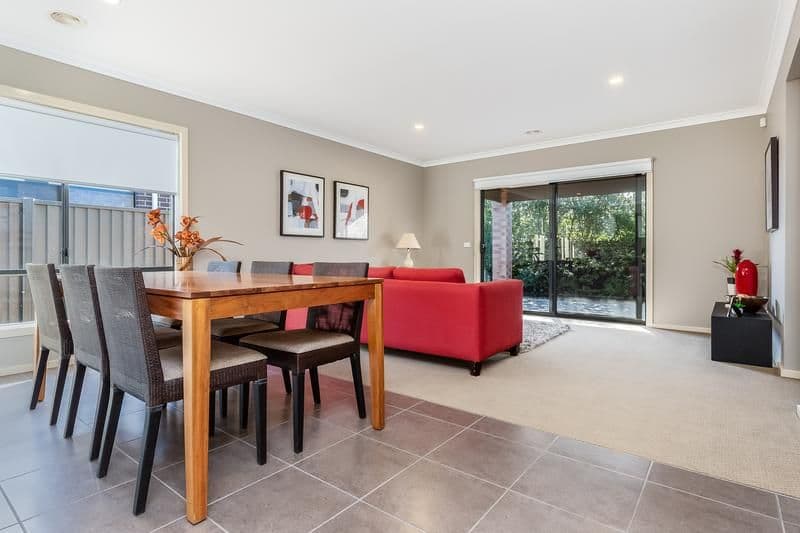 21 Elwick Drive, Clyde North VIC 3978, Clyde North - Thumbnail 4