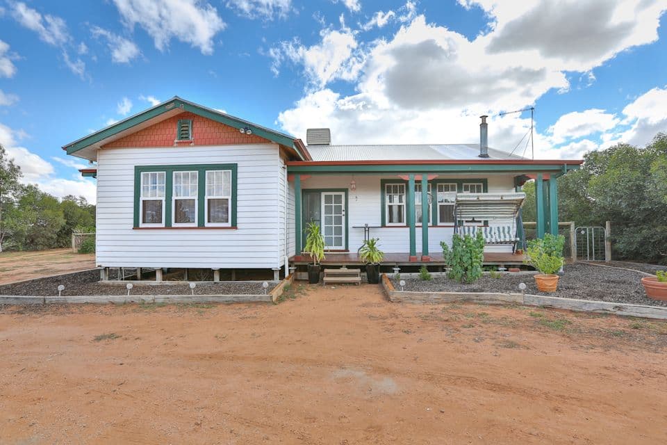 495 Woomera Avenue, RED CLIFFS VIC 3496, Red Cliffs - Image 1