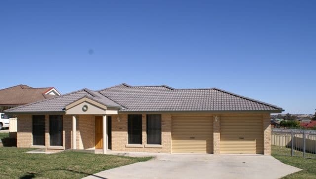 5  Maroney Close, ORANGE NSW 2800, Orange - Thumbnail 4