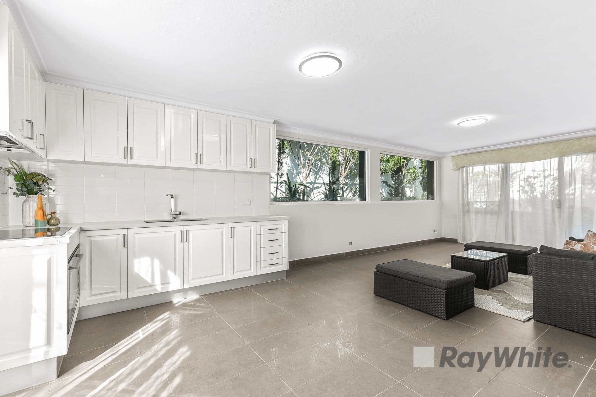12 Frangipani Close, Endeavour Hills VIC 3802, Endeavour Hills - Thumbnail 8