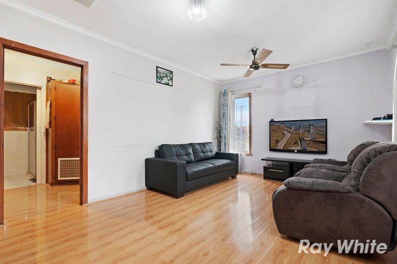62 McFees Road, DANDENONG NORTH VIC 3175, Dandenong North - Thumbnail 3