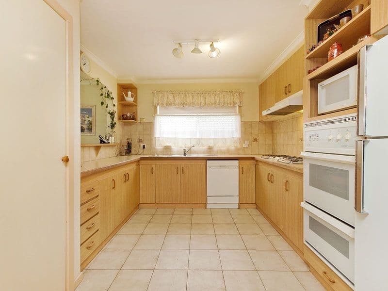 38 Vella Court, SPRINGVALE SOUTH VIC 3172, Springvale South - Thumbnail 5