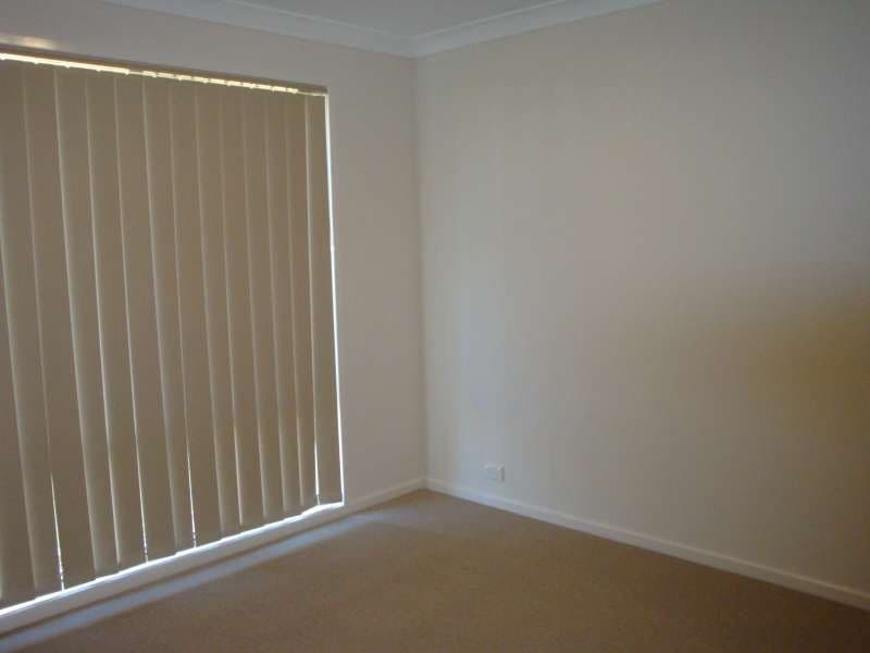 11 Diane Parade, Kallangur QLD 4503, Kallangur - Thumbnail 8