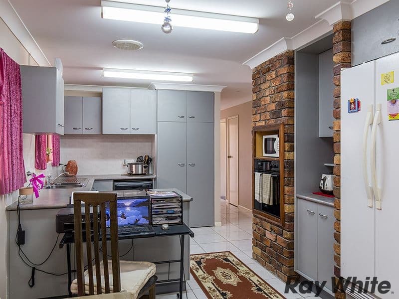 11 Cooloon Place, Algester QLD 4115, Algester - Thumbnail 4
