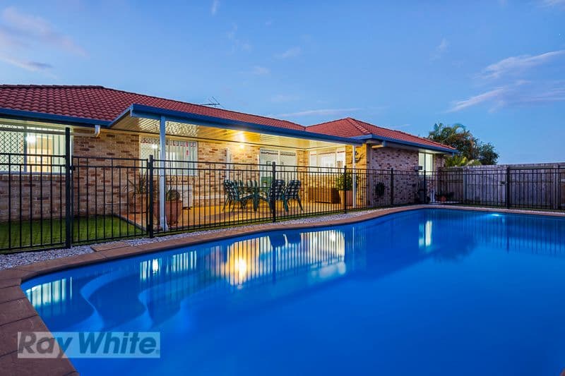 11 Kelsall Close, Victoria Point QLD 4165, Victoria Point - Thumbnail 2