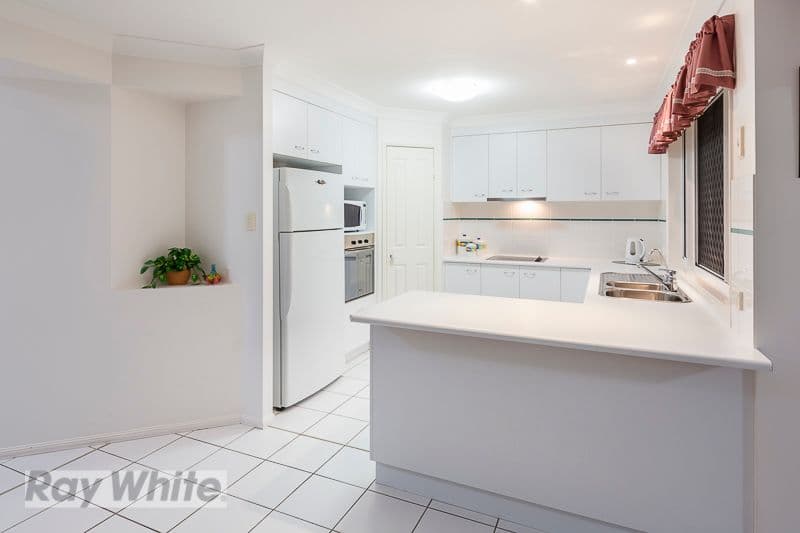 11 Kelsall Close, Victoria Point QLD 4165, Victoria Point - Thumbnail 4
