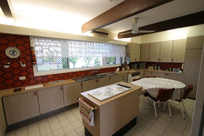 87 Queen Street, BUNDABERG NORTH QLD 4670, Bundaberg North - Thumbnail 4