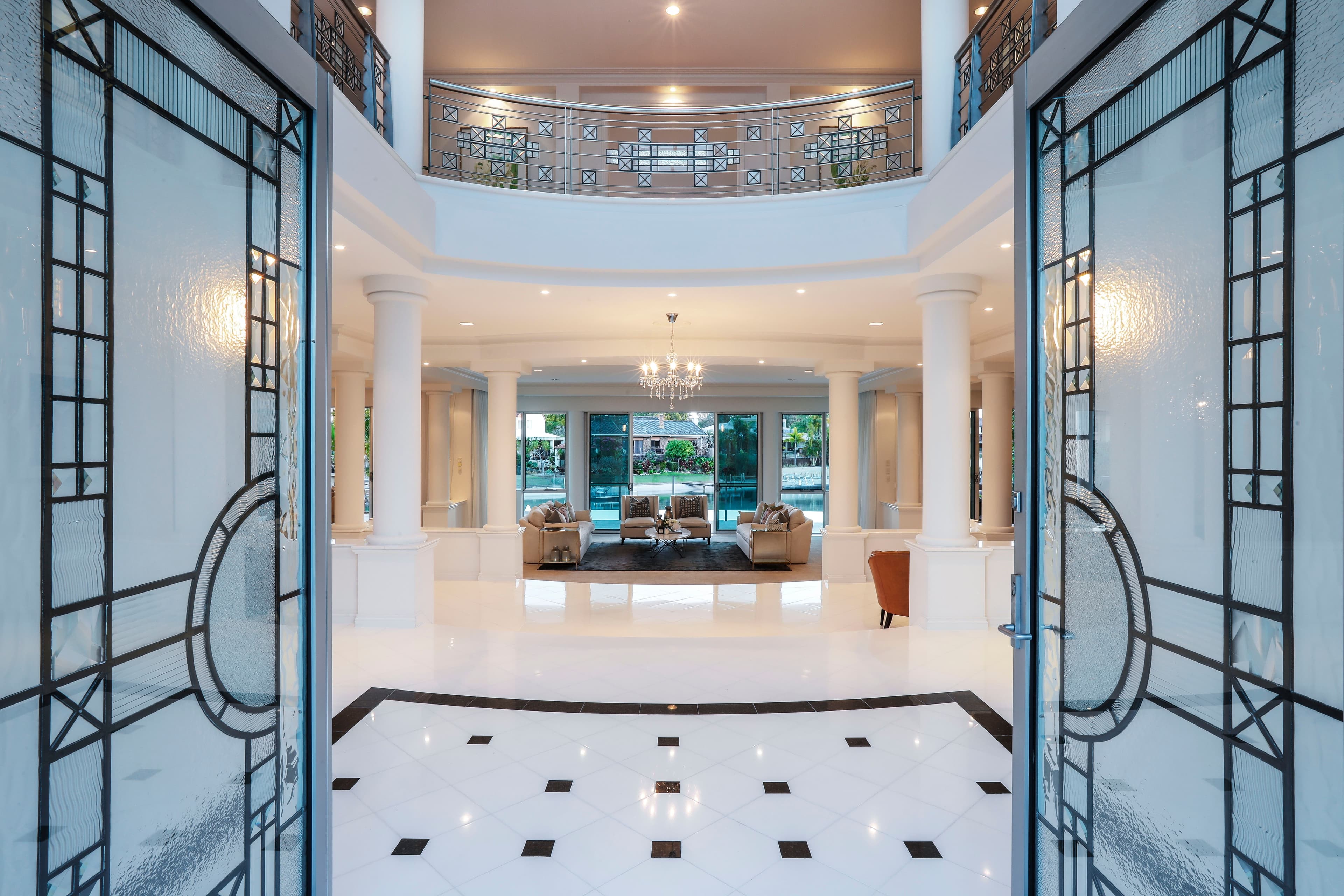 4 San Remo Boulevard, Sorrento QLD 4217, Sorrento - Thumbnail 3