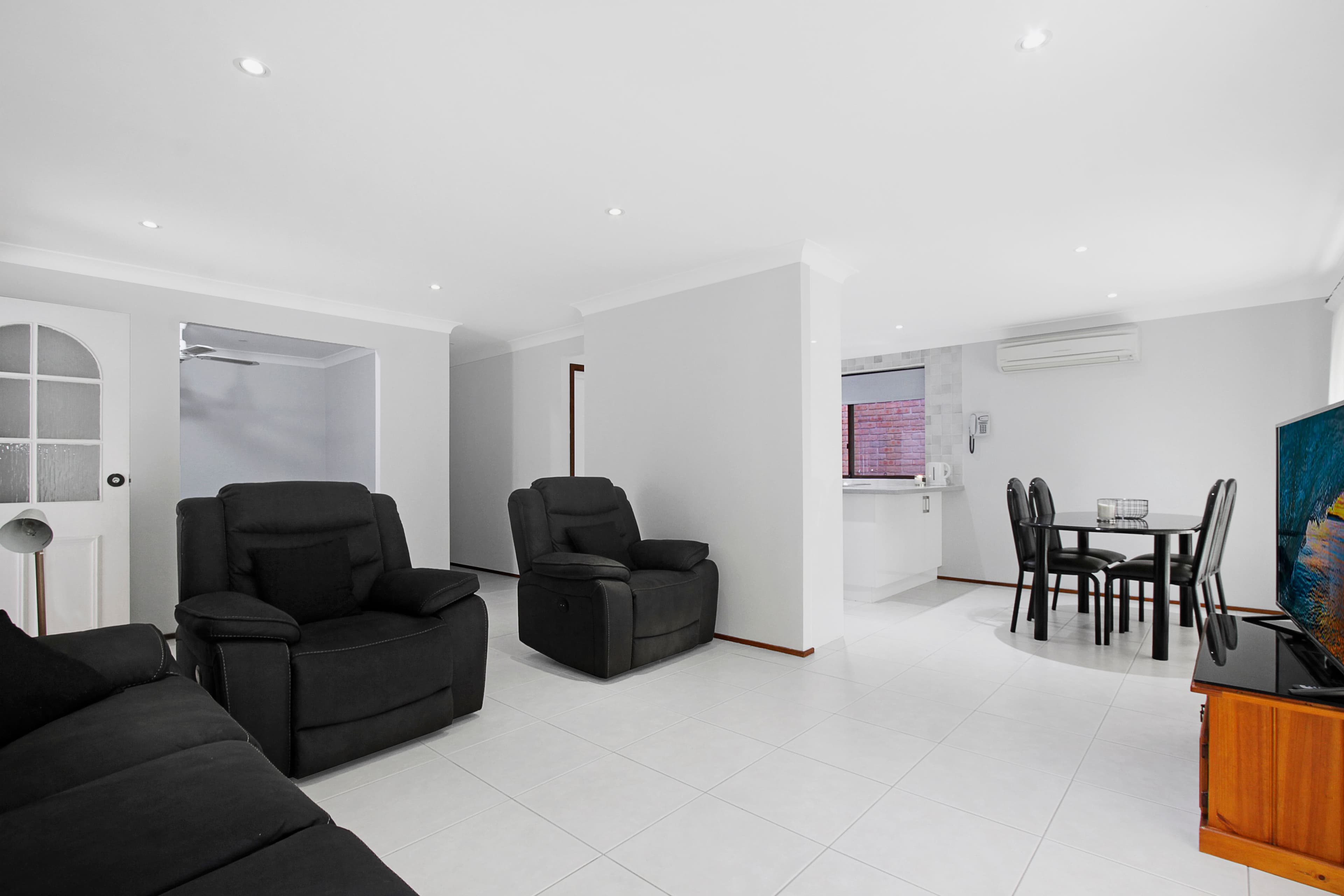 10a Clarence Street, Canley Heights NSW 2166, Canley Heights - Thumbnail 2
