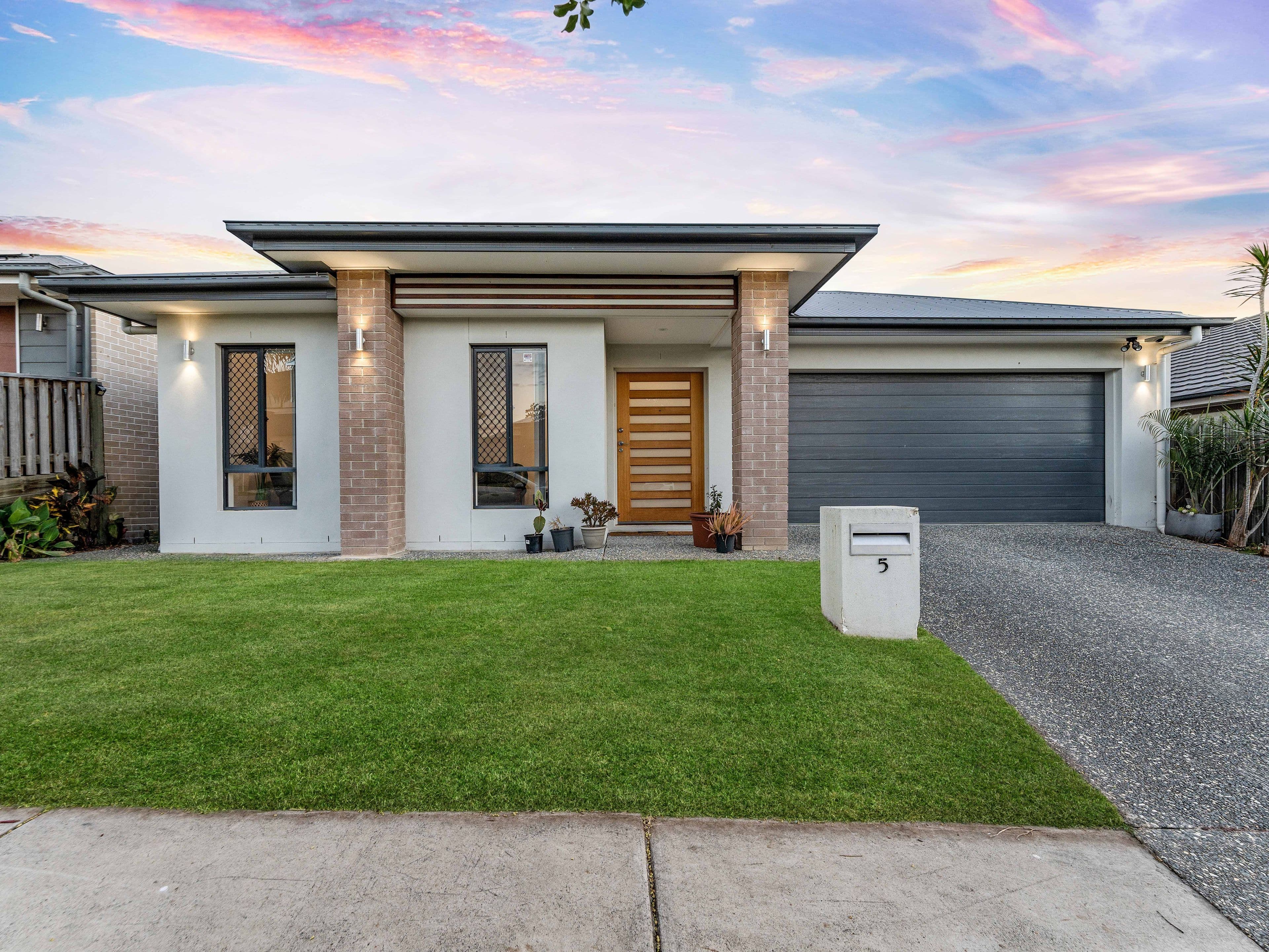 5 Barrams Road, South Ripley QLD 4306, South Ripley - Thumbnail 2