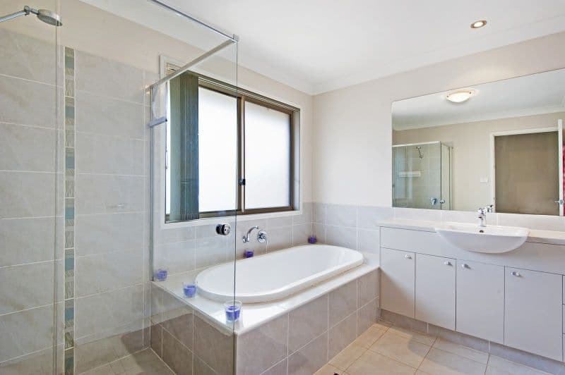 11 Figtree Bay Drive, KINCUMBER NSW 2251, Kincumber - Thumbnail 7