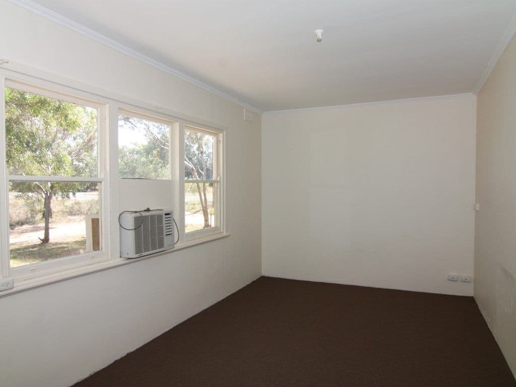 63 Fairweather Avenue, LOXTON SA 5333, Loxton - Thumbnail 4