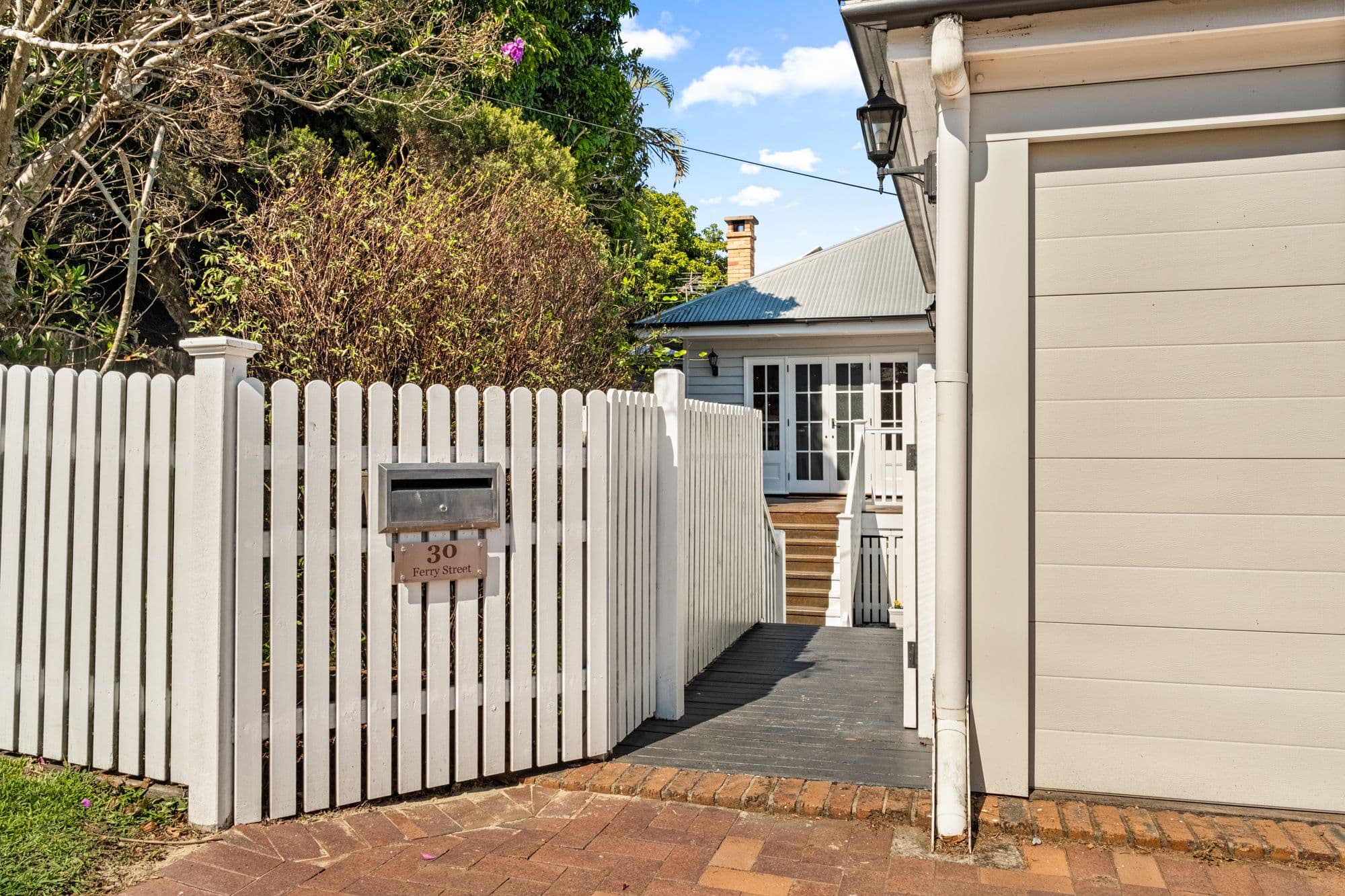 30 Ferry Street, Sherwood QLD 4075, Sherwood - Thumbnail 2