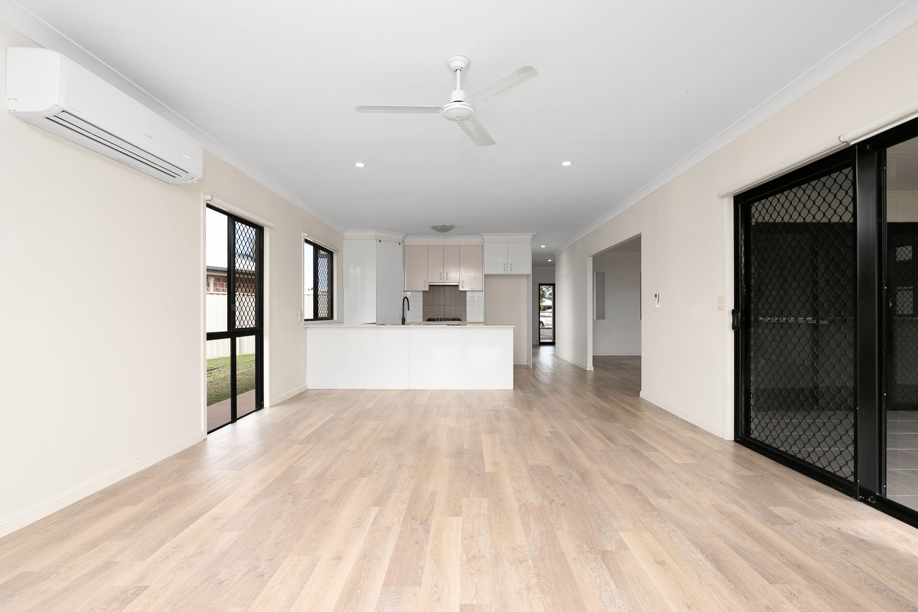 2 Siobhan Court, Emerald QLD 4720, Emerald - Thumbnail 5