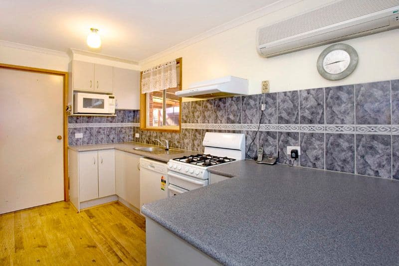 6 Orbit Drive, WHITTINGTON VIC 3219, Whittington - Thumbnail 7