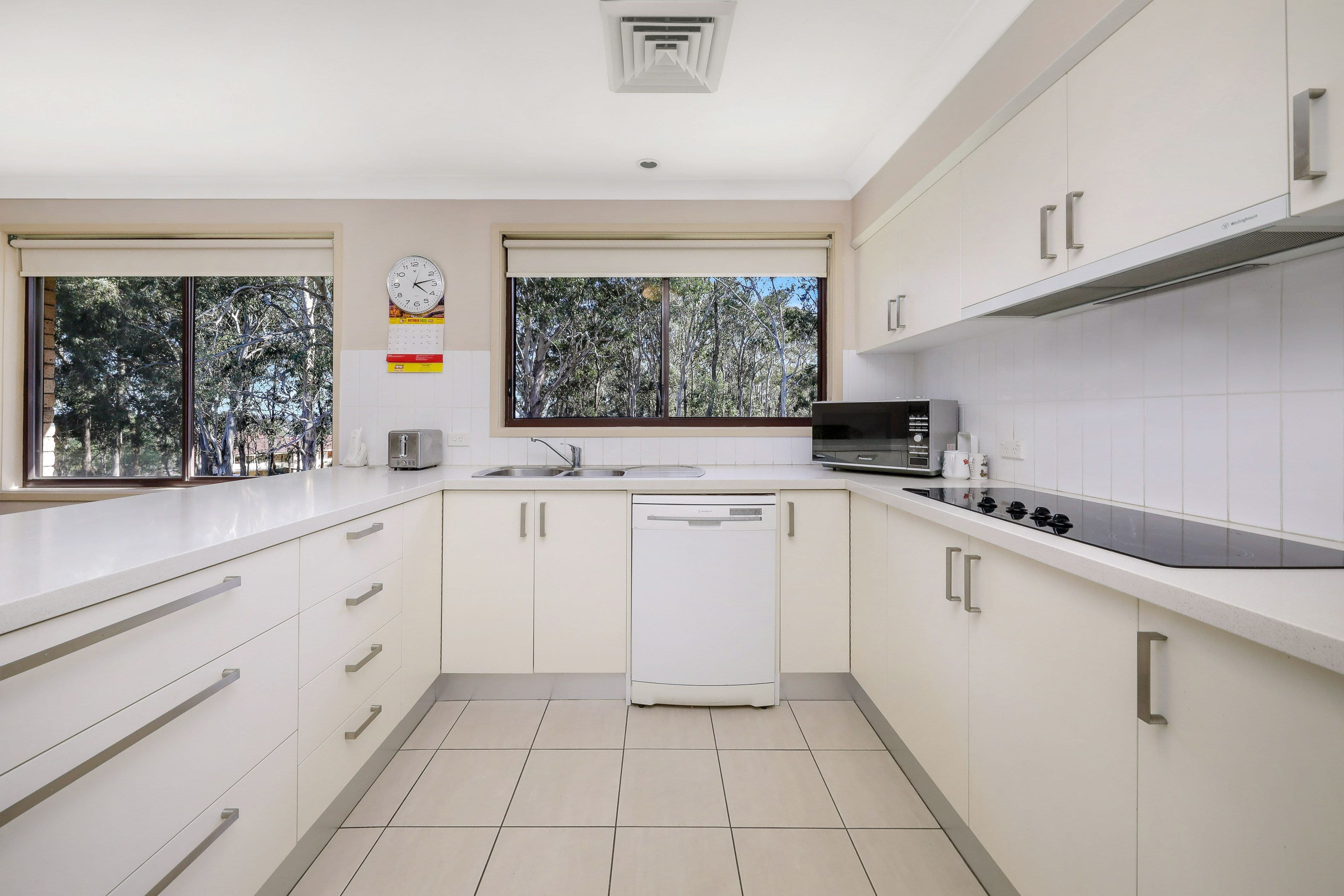 30 Lucinda Avenue, Bass Hill NSW 2197, Bass Hill - Thumbnail 5