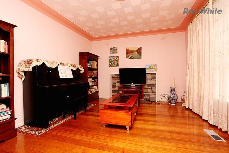 92 Maxweld Street, Ardeer VIC 3022, Ardeer - Thumbnail 2