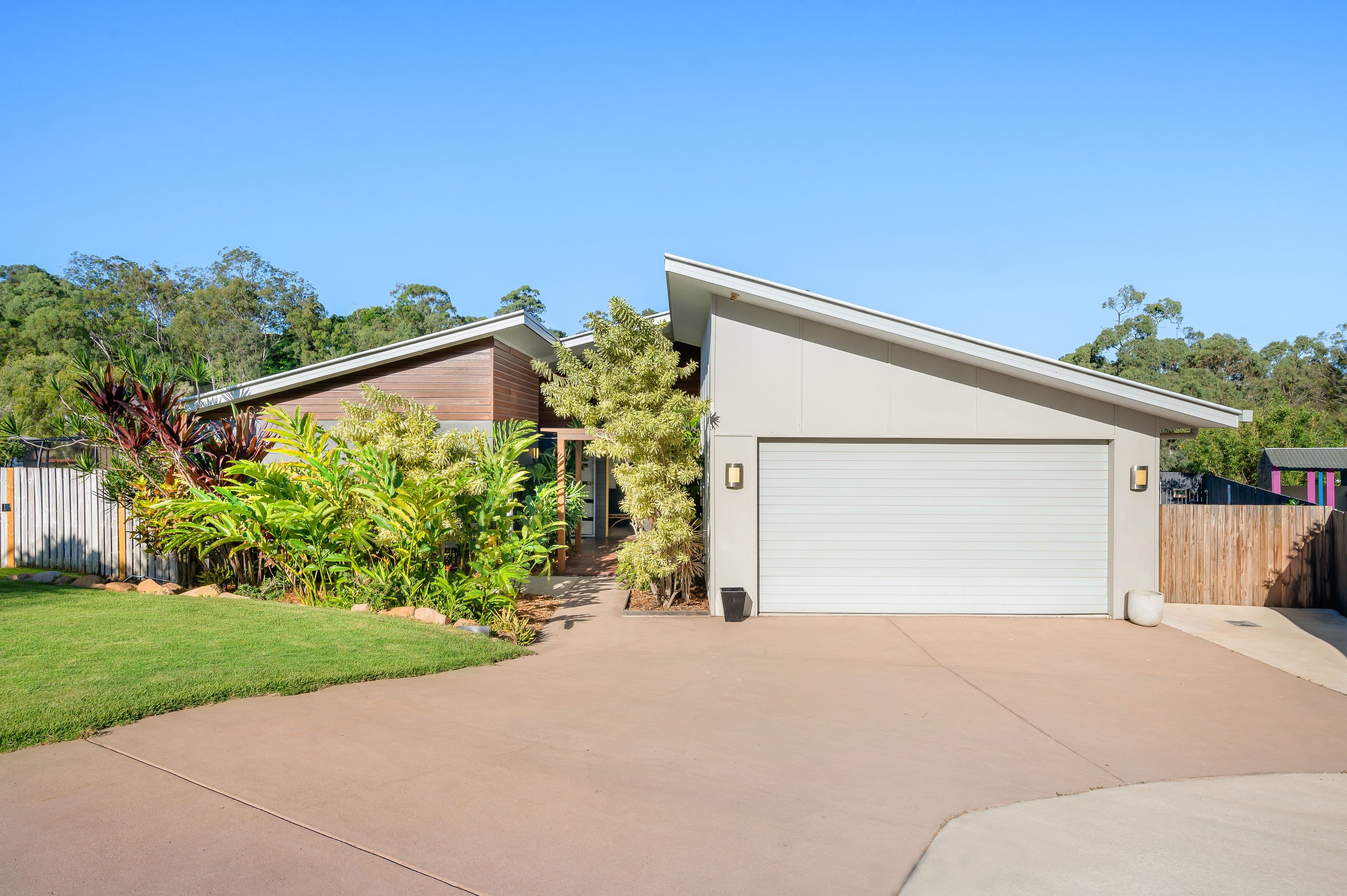 23 Sanctuary Place, South Gladstone QLD 4680, South Gladstone - Image 1