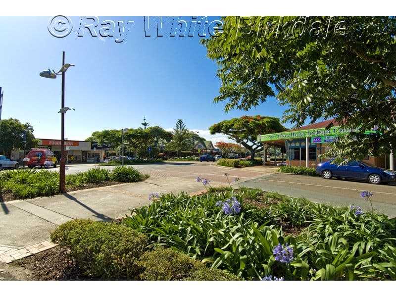 7 Barkala Street, WELLINGTON POINT QLD 4160, Wellington Point - Thumbnail 2
