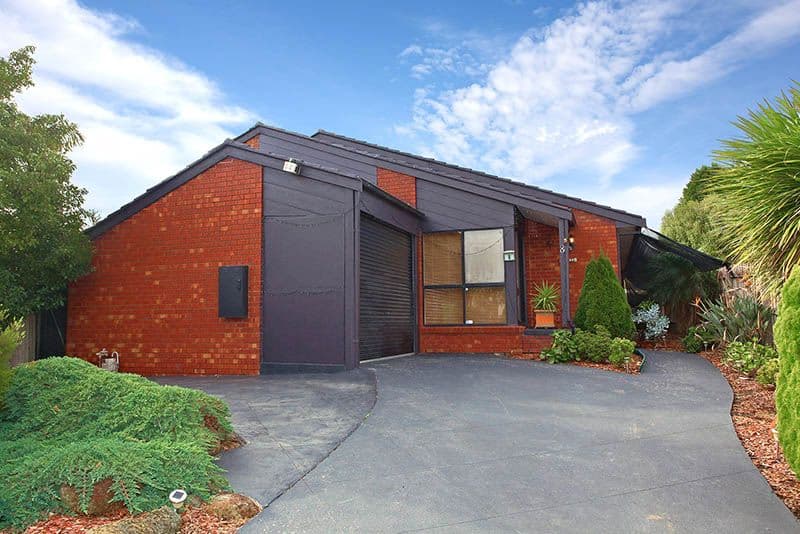 8 Royston Close, MILL PARK VIC 3082, Mill Park - Image 1