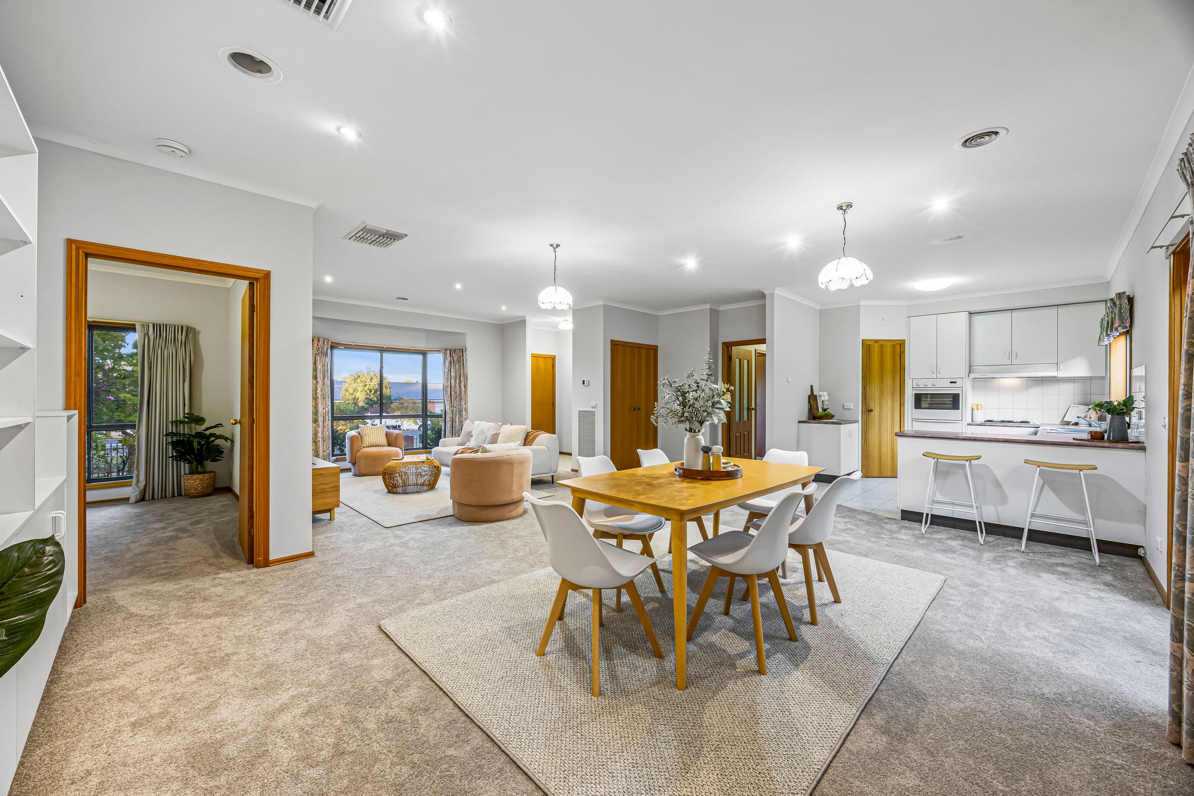 1021 Gregory Street, Lake Wendouree VIC 3350, Lake Wendouree - Thumbnail 6