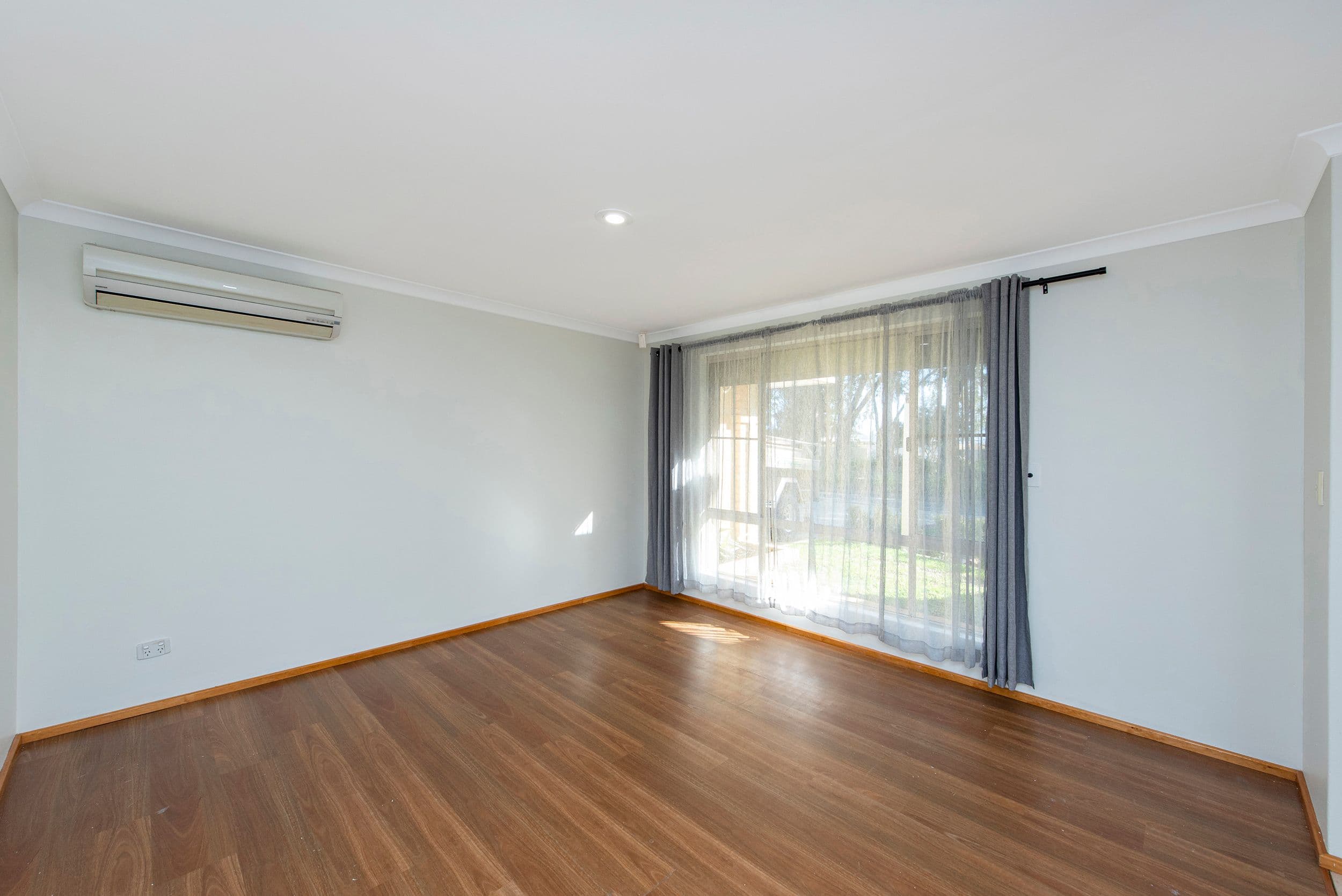 4 Swanson Way, Secret Harbour WA 6173, Secret Harbour - Thumbnail 5