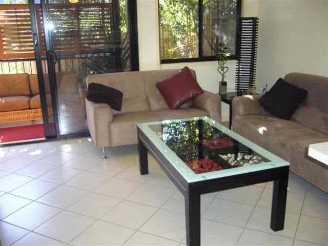 27 Crest Street, MOUNT GRAVATT EAST QLD 4122, Mount Gravatt East - Thumbnail 3