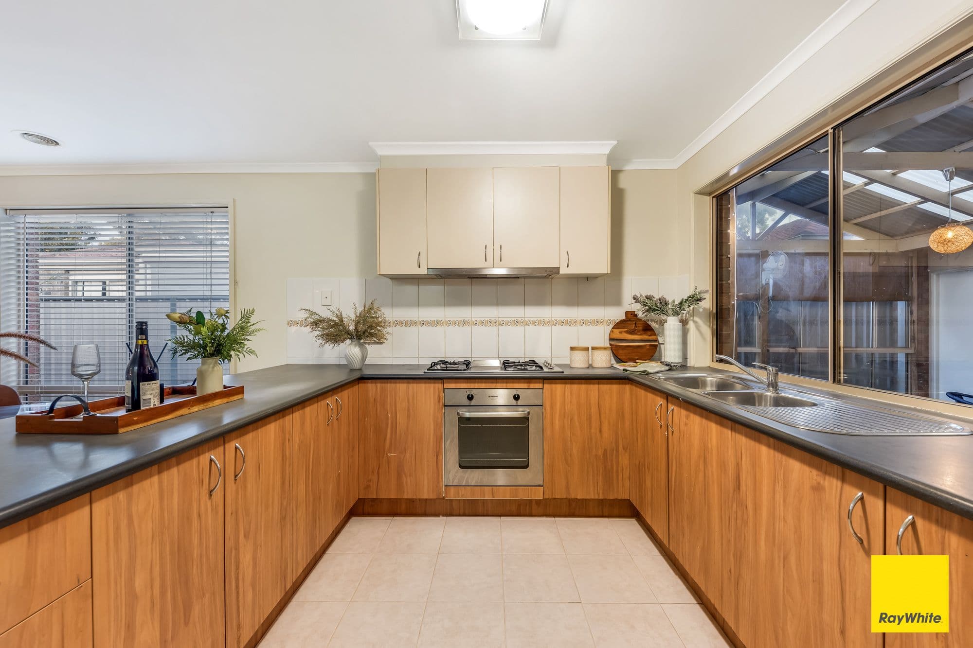 13 Bradman Drive, Tarneit VIC 3029, Tarneit - Thumbnail 6