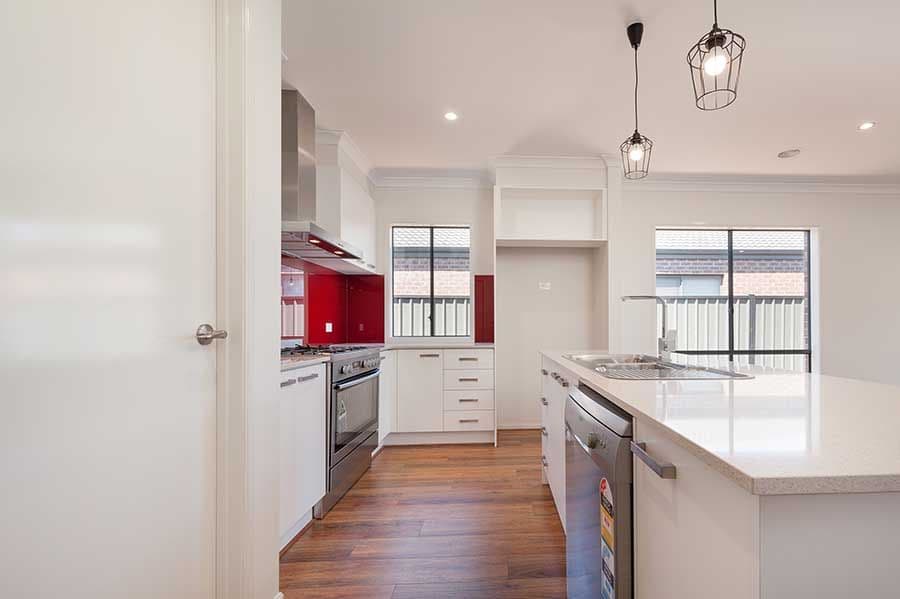 9 Black Wattle Road, Craigieburn VIC 3064, Craigieburn - Thumbnail 3