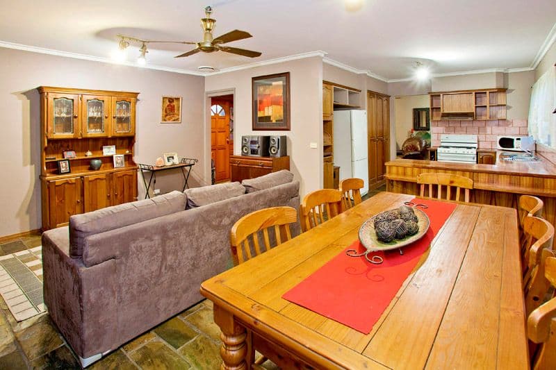 13 Rosemont Crescent, BELL POST HILL VIC 3215, Bell Post Hill - Thumbnail 4