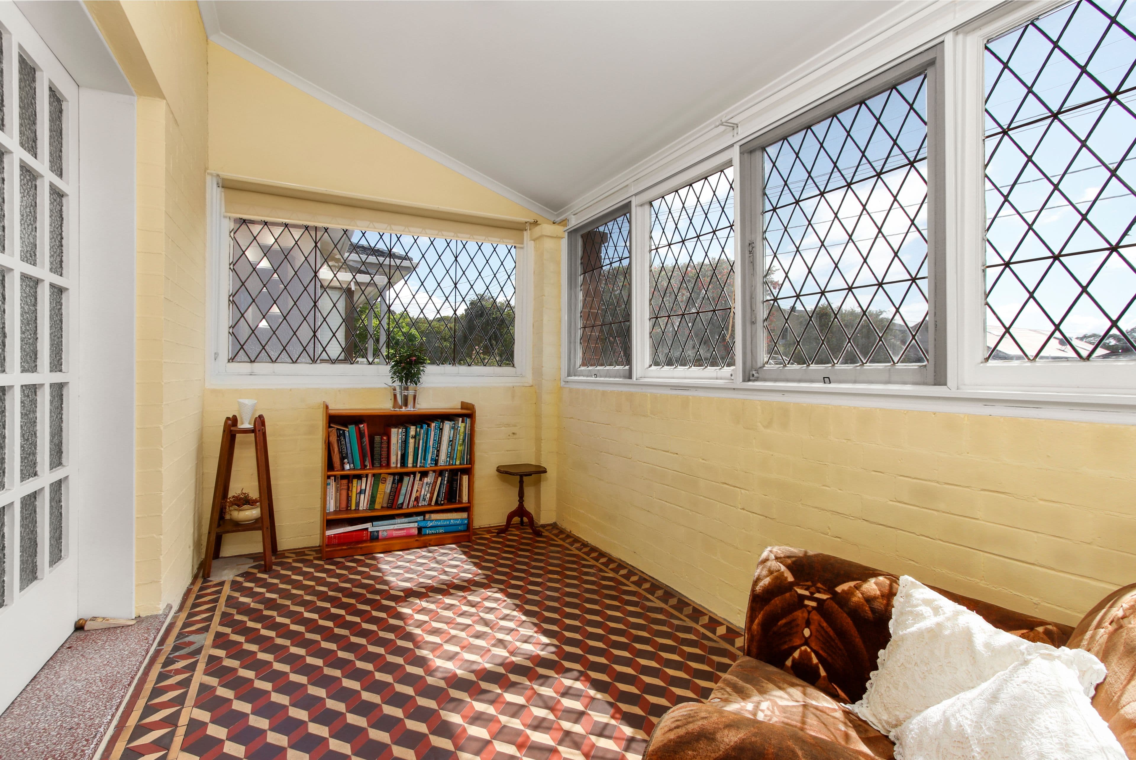 57 Westbourne Street, Carlton - Thumbnail 4