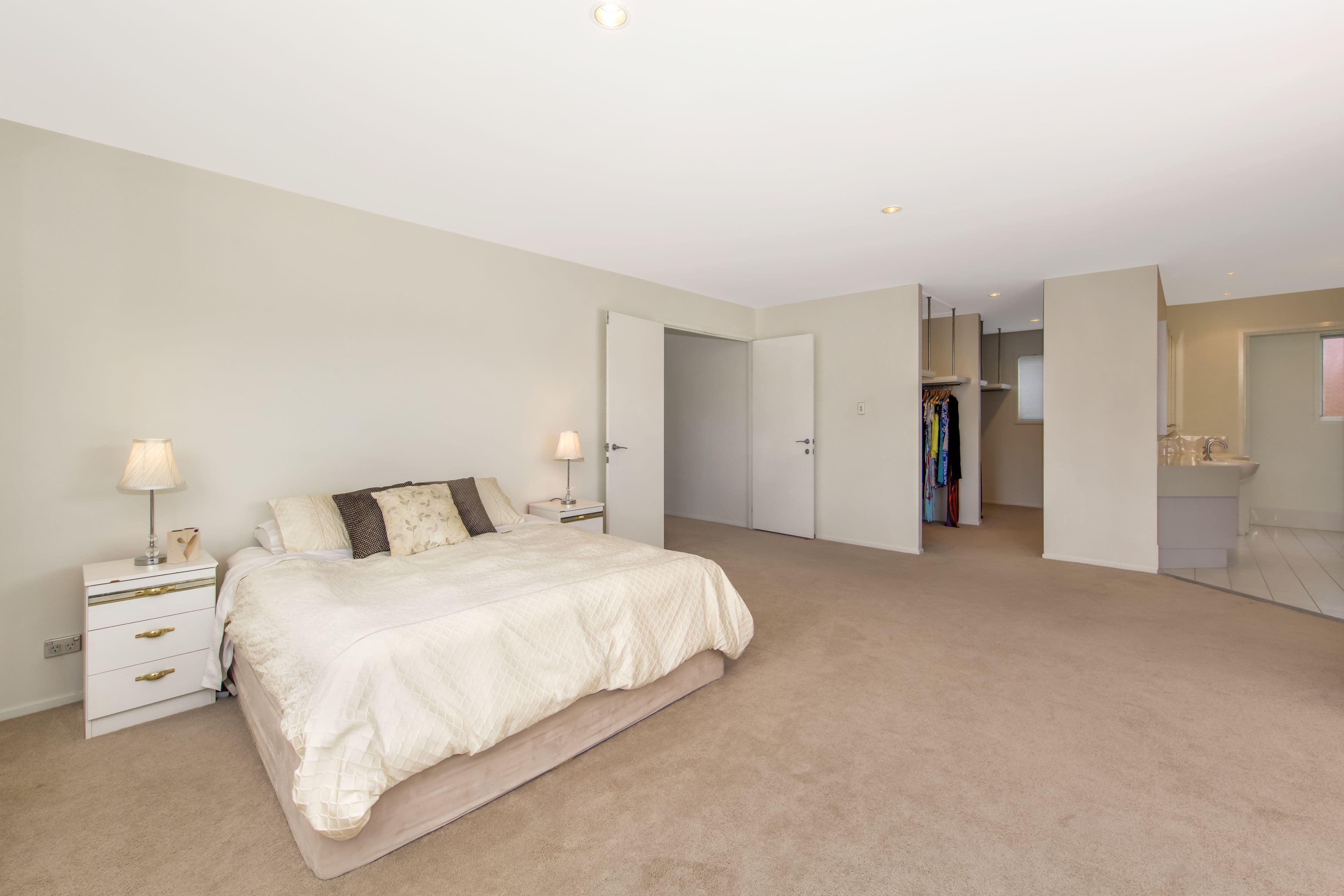 76 Kintyre Street, Brookfield QLD 4069, Brookfield - Thumbnail 8