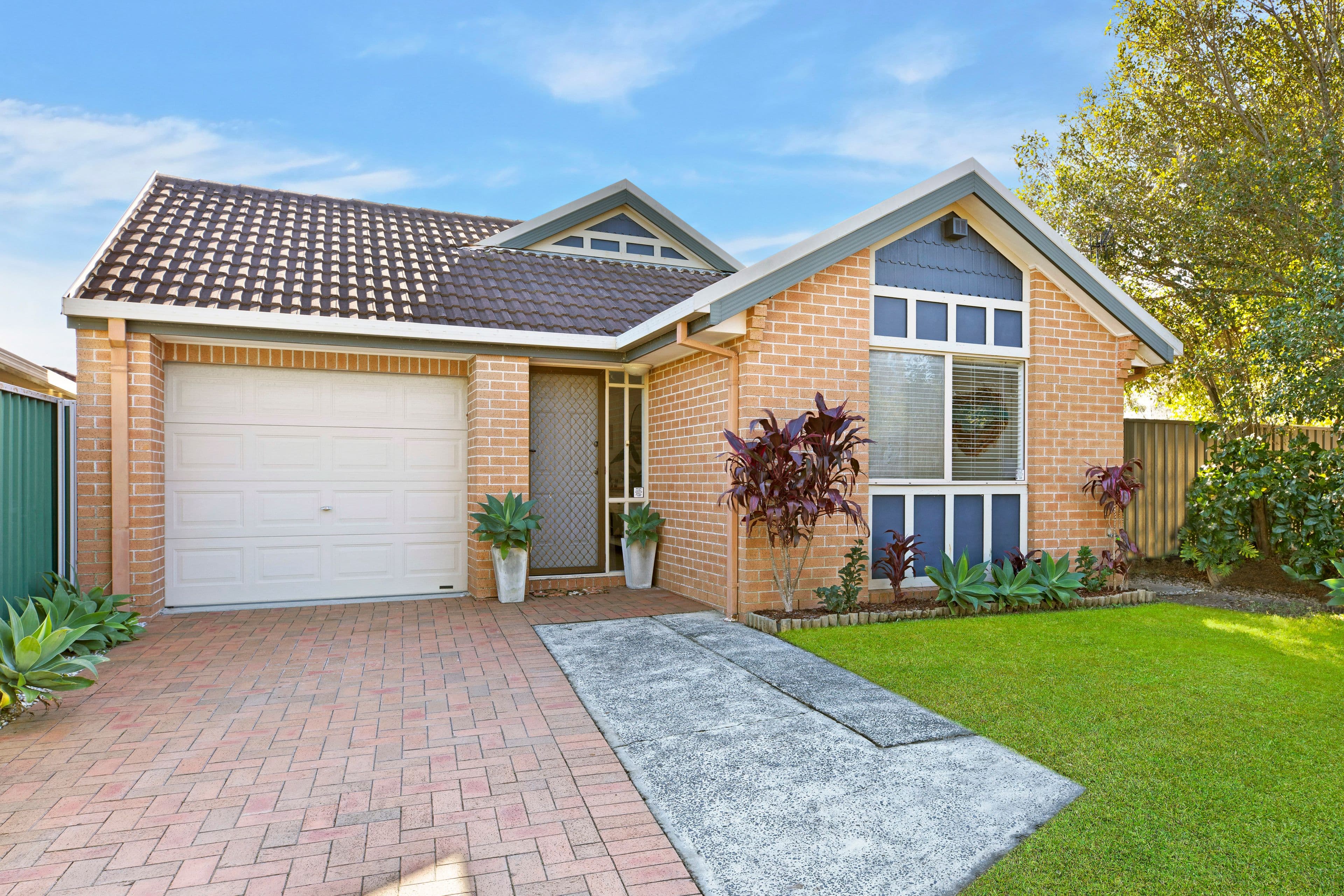 2 Tweed Close, Bateau Bay NSW 2261, Bateau Bay - Image 1