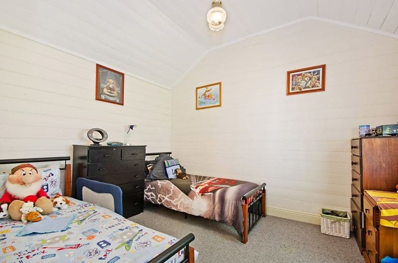 11 Bourke Avenue, KOROIT VIC 3282, Koroit - Thumbnail 5