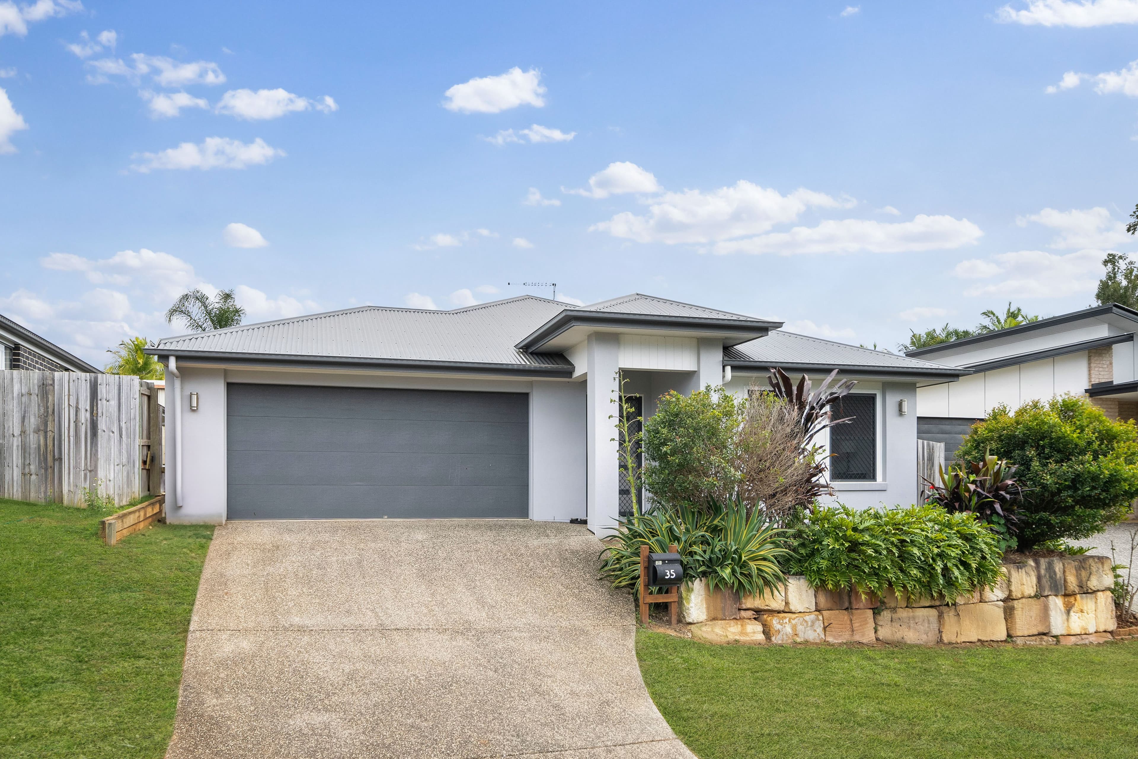 35 Kate Court, Murrumba Downs QLD 4503, Murrumba Downs - Thumbnail 2