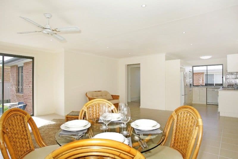 17 Dellavia Drive, LAKE MUNMORAH NSW 2259, Lake Munmorah - Thumbnail 3