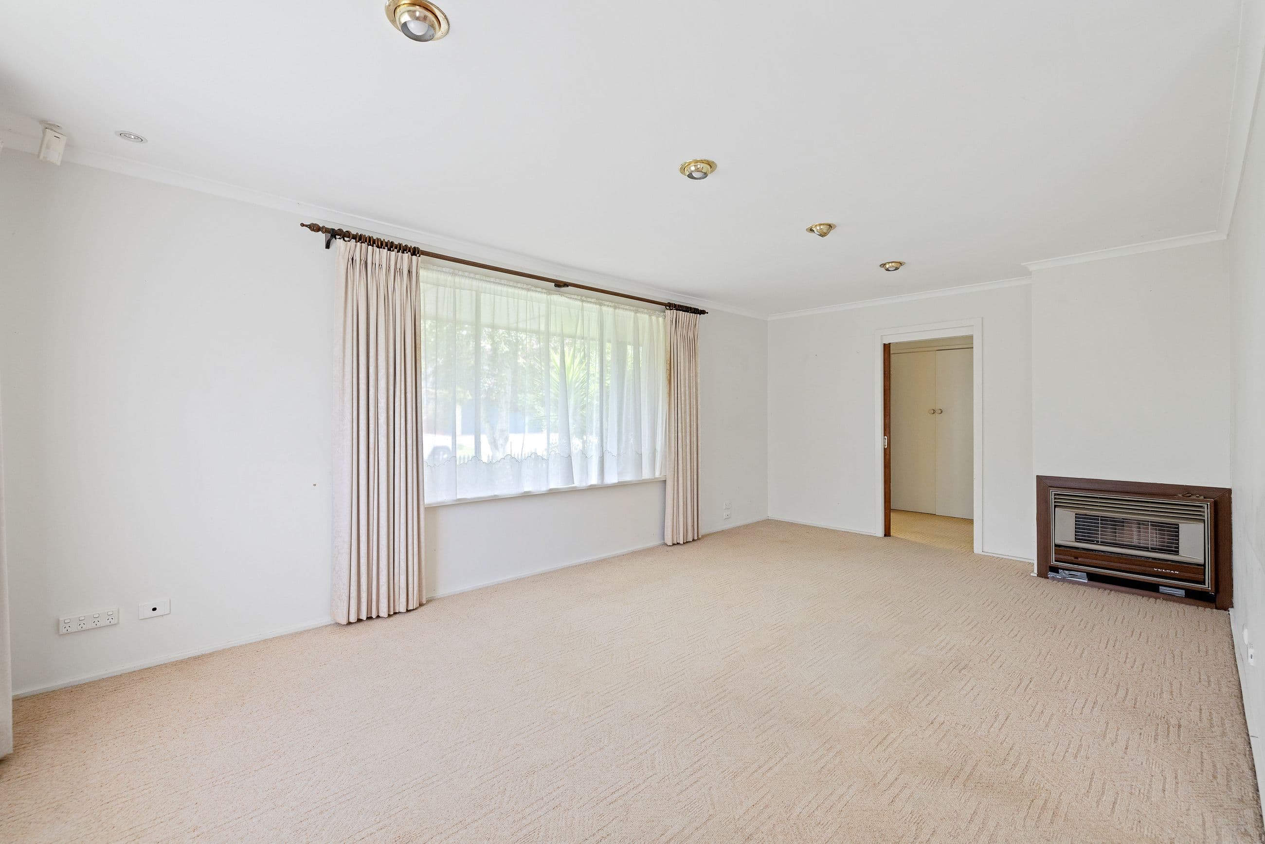 202 Thompson Avenue, Cowes VIC 3922, Cowes - Thumbnail 3