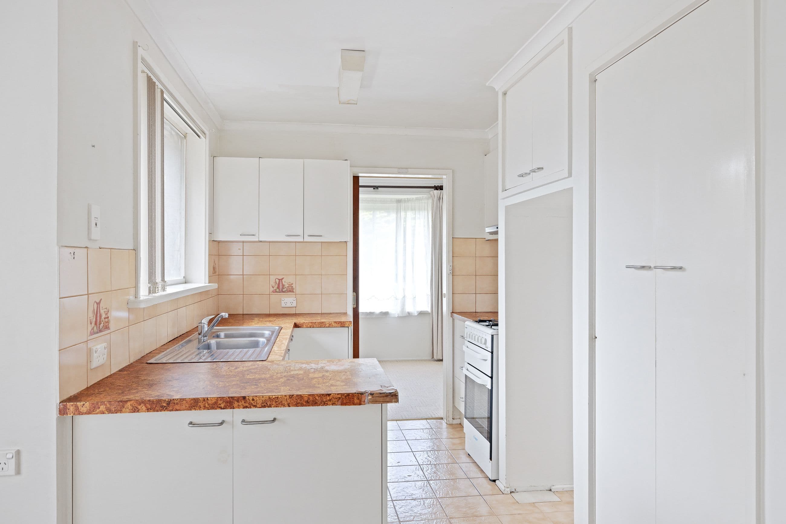 202 Thompson Avenue, Cowes VIC 3922, Cowes - Thumbnail 4