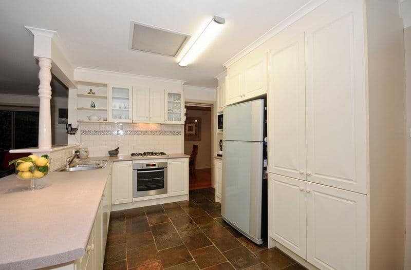 13 Michael Street, SCORESBY VIC 3179, Scoresby - Thumbnail 8