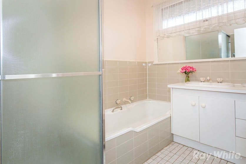 46 Strada Crescent, Wheelers Hill VIC 3150, Wheelers Hill - Thumbnail 8