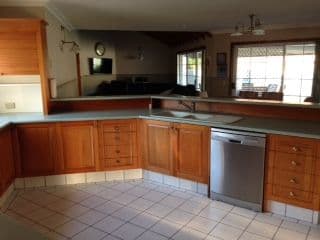 3 Harlech Court, CORNUBIA QLD 4130, Cornubia - Thumbnail 2
